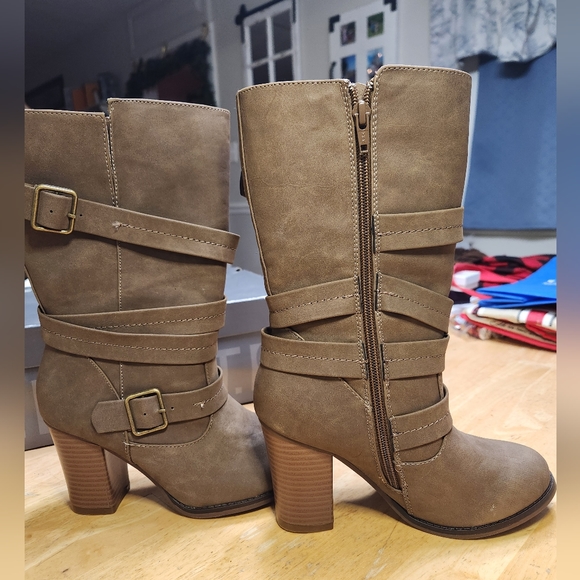 Apt.9 Makenzie Taupe calf boot - Picture 4 of 8